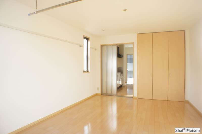 アーバン・コート 202号-5