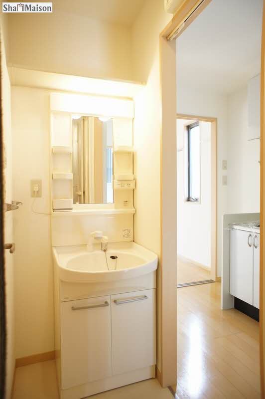 アーバン・コート 202号-7