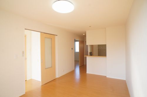 サニーウェル篠山Ｂ 102号-3