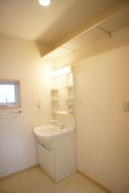 ラ・グランシューズＡ 102号-8