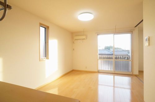 コモビエンテＢ 201号-3