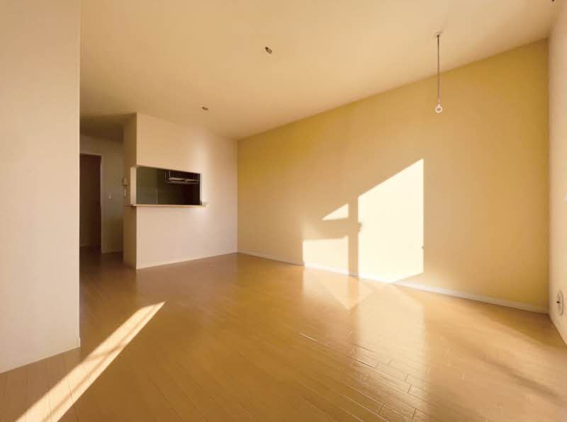 ファミールコートⅢ 203号-3