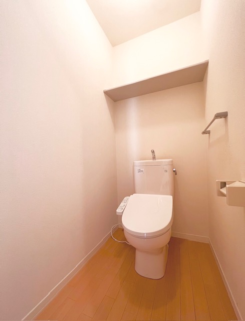 ファミールコートⅢ 203号-8