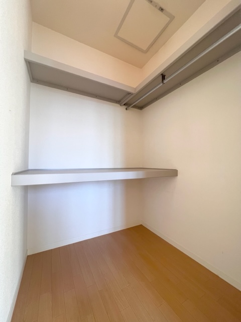 ファミールコートⅢ 203号-10