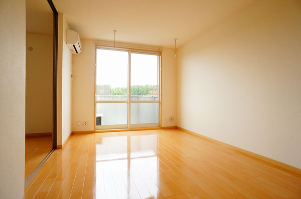 カーサ・サマルマ 102号-3