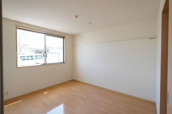 シャーメゾン桜 101号-5