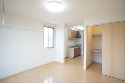 Ｂｅｌｌｅ　ｖｉｌｌｅ　Ｃ 202号-3