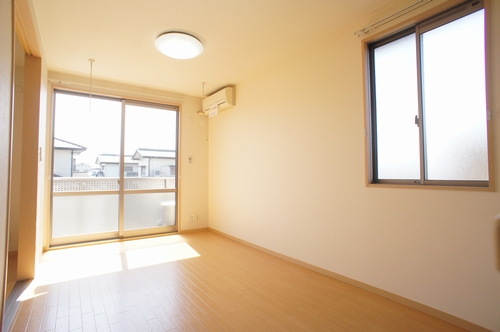 ディアコート結城Ａ 203号-3