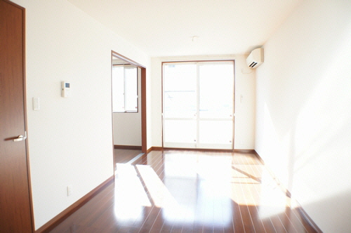 ベル・ヴィルＤ 102号-2