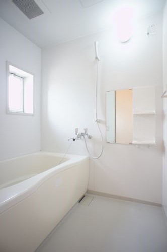 グリーン・ヴィラE 201号-5