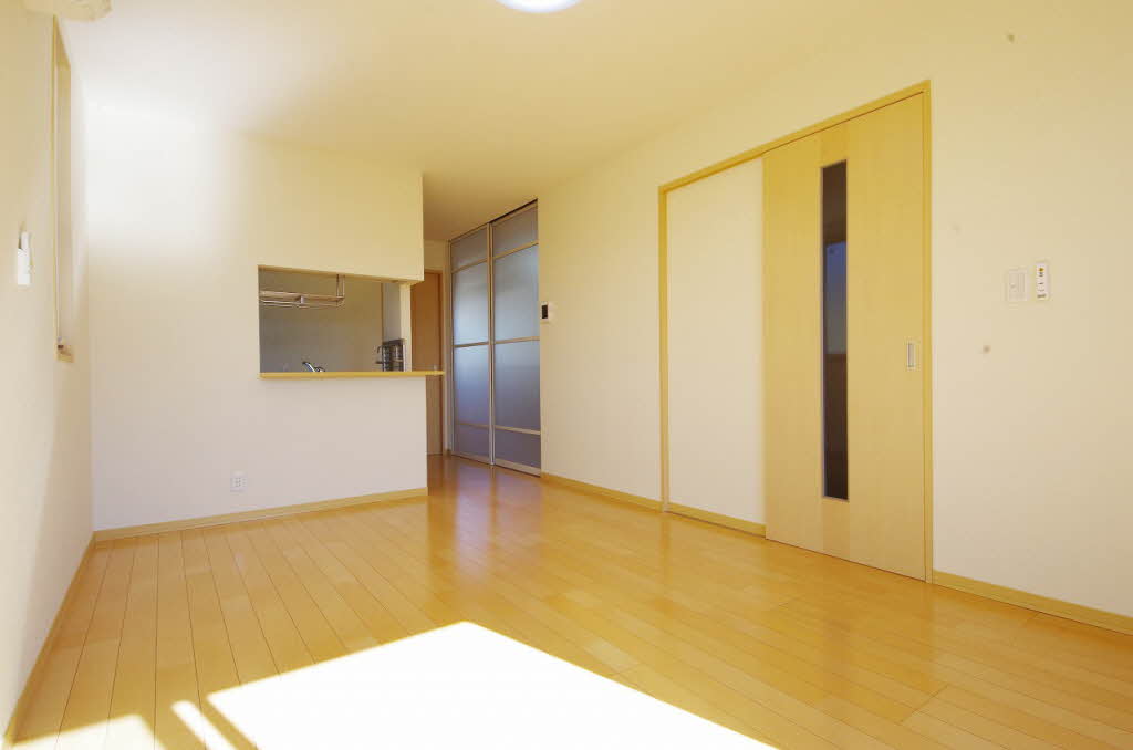 グリーン・ヴィラＦ 102号-3