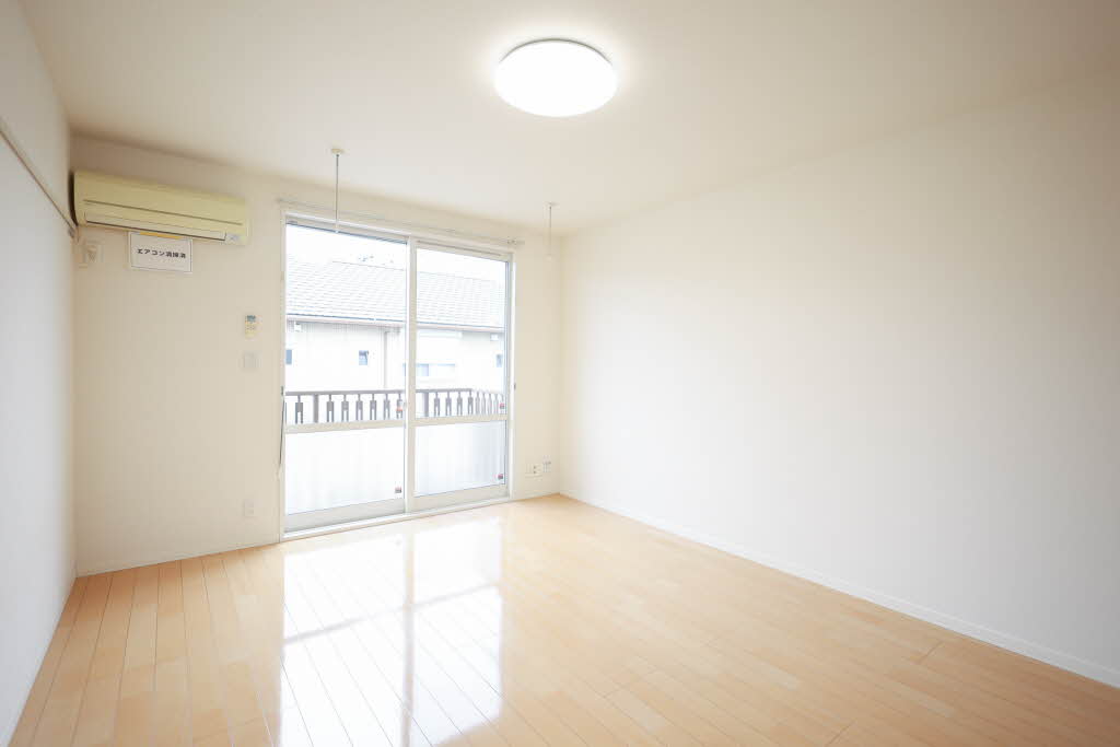 シーズンコートD 202号-3