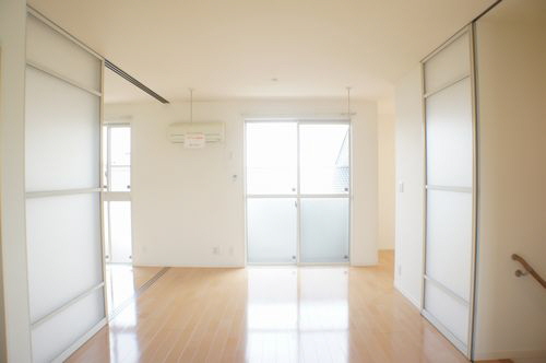 シス・シャンブル 202号-4