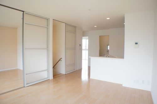 イーストガーデン　Ａ 202号-2