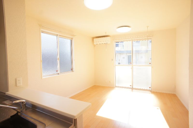 サニーウェル八坂Ａ 101号-2