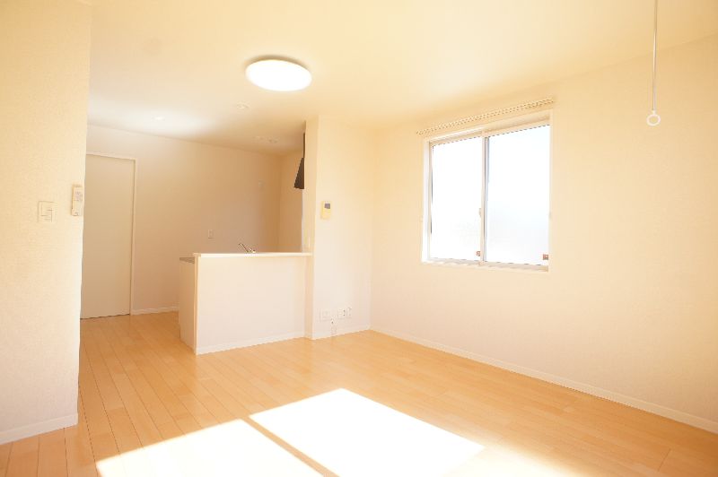 サニーウェル八坂Ａ 101号-3