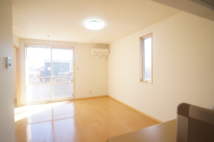 ルミエールＢ 203号-3