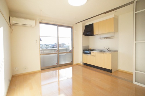 メゾン・くおりす 201号-2