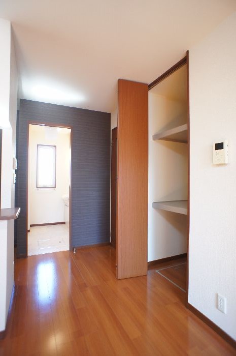 ピジョット 102号-4