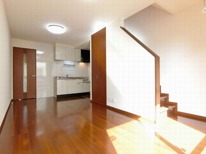 西川田ガーデンテラス 102号-3