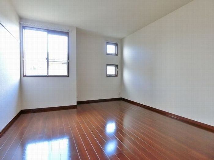 西川田ガーデンテラス 102号-5