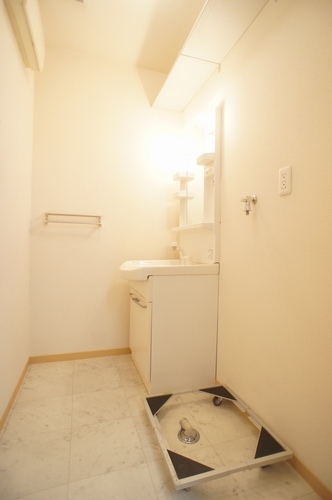 メゾン　ジュネス 203号-7