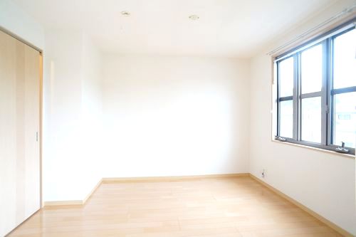 マーヴェラスⅢ 202号-5