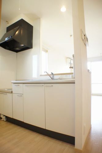 メゾン・シャルマン 202号-4