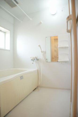 メゾン・シャルマン 202号-8