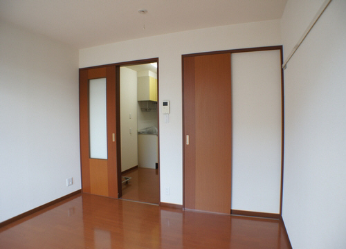 シャーメゾンなでしこＢ 205号-3