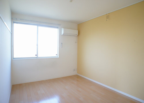 メゾン・ラルジュF 202号-9