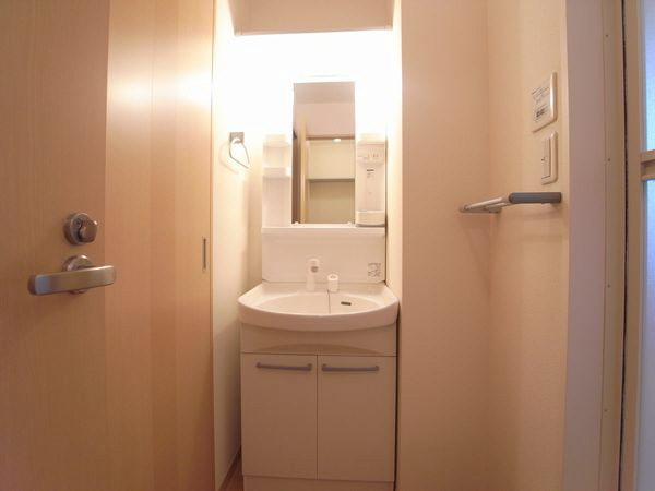 エミネンスＡ 201号-8