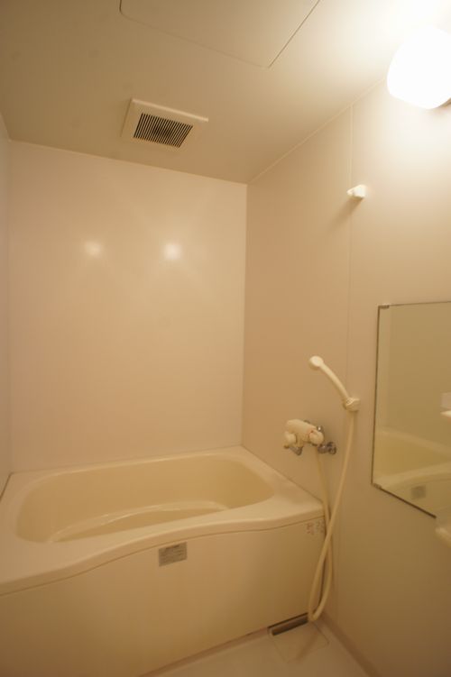 メゾン・イーストステーション 102号-7