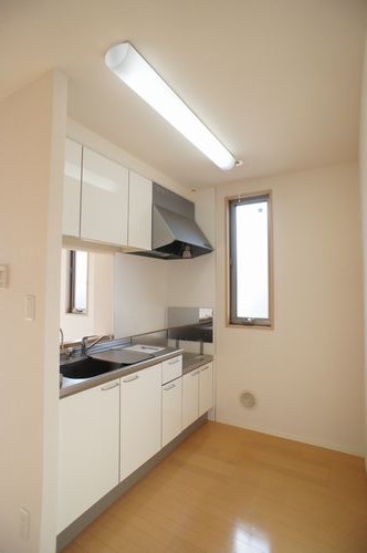 ラ・ファミリーナＡ 102号-3