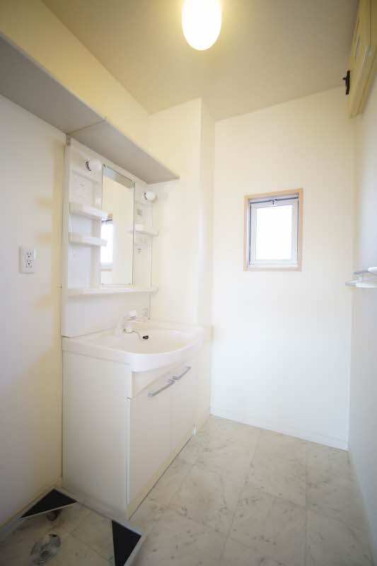 アムールＡ 201号-7