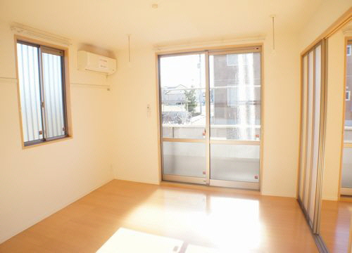 メゾン・ヴェールＢ 101号-3