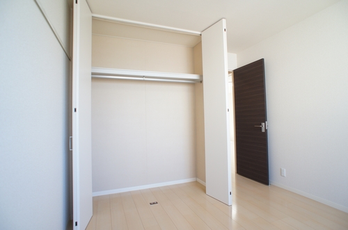 メビュースタウンⅤ　Ｃ 203号-8