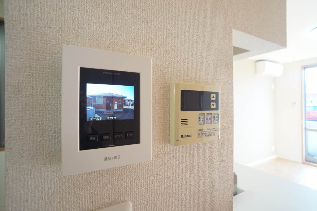 プチブーケ八番館 101号-11