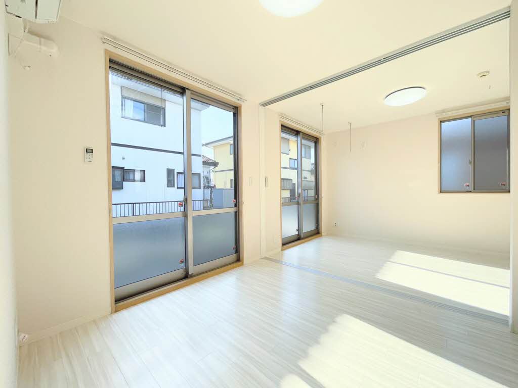 セピアコートＵ 101号-2