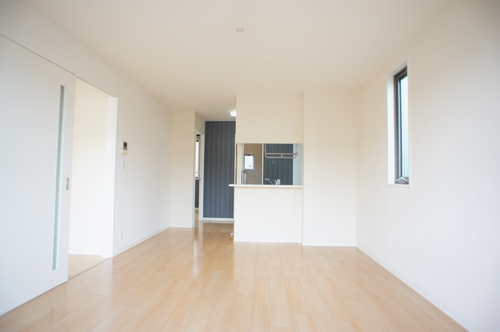 メゾン・ド・ソレイユＮ 101号-3