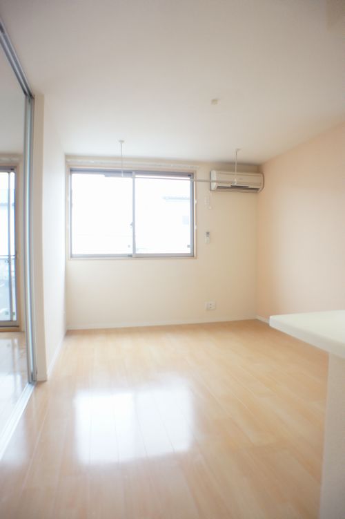 セピアコートＡ 105号-4