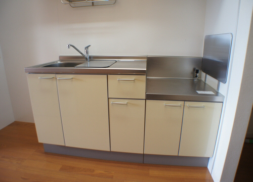 ディアス・コスモ大泉　参番館 202号-6