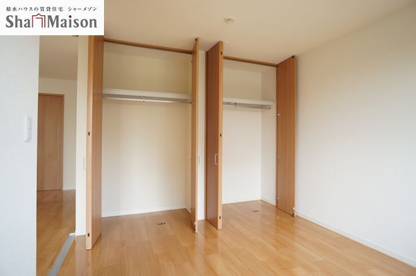 シャーメゾンやまと 102号-8