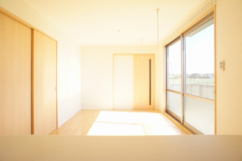 カーサ・スリーゼ 105号-3