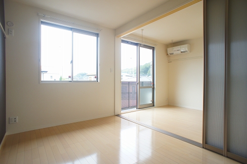 ロイヤルヴィレッジ　Ａ 205号-3