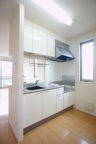 ｆｏｒｅｓｔ　ｃｏｕｒｔ 203号-4