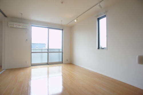 ｆｏｒｅｓｔ　ｃｏｕｒｔ 203号-6