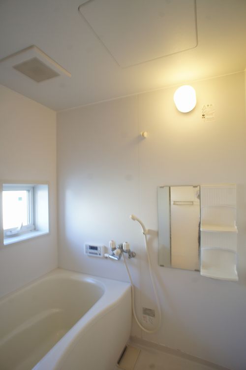 メゾン・クィーン B 101号-7