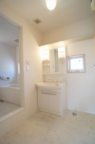 メゾン・クィーン　Ｂ 202号-7