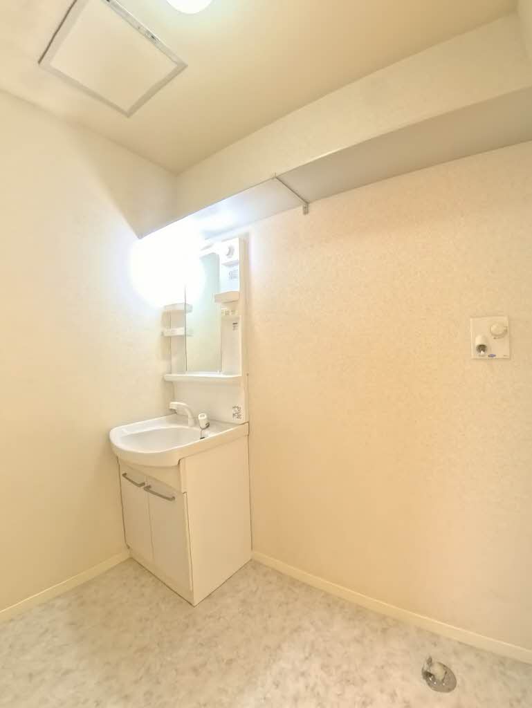 グランシャリオ　Ｍ 203号-6